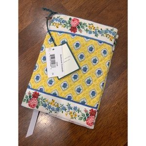 NWT Vera Bradley Elizabeth Pattern Bookcover